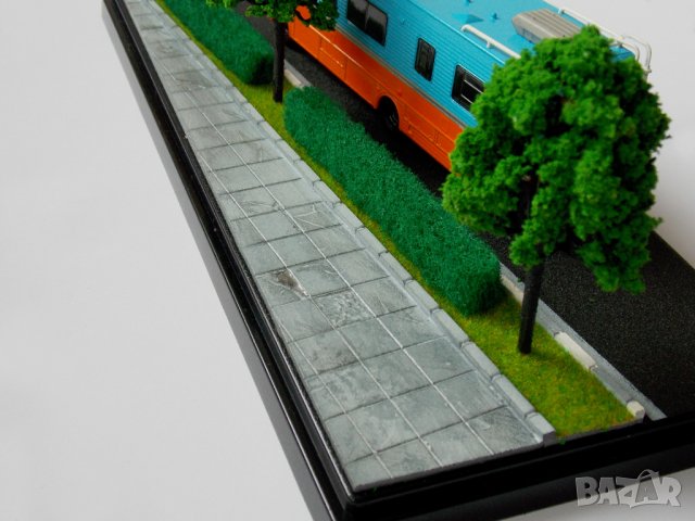 Каравана 1:43 Fleetwood Bounder 1986 на Greenlight. НОВА., снимка 8 - Колекции - 37630374