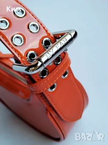 By Far Mini Soho burnt orange bag, снимка 6 - Чанти - 56167579