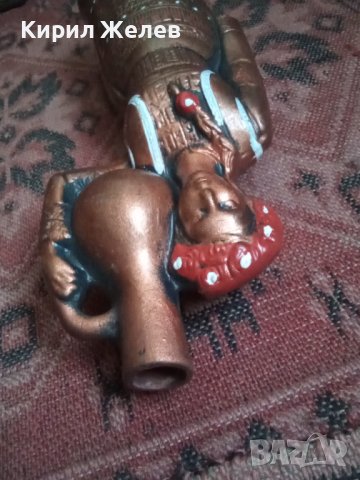 Бутилка стара керамична фигурална  ръчно рисувана етно тематика 43745, снимка 10 - Колекции - 44449158