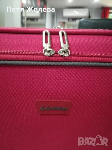 Куфар с колелца и телескопична дръжка