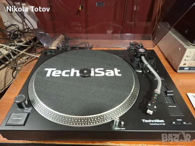 Продава се грамофон TechniSat LP-300, снимка 3 - Грамофони - 55826018