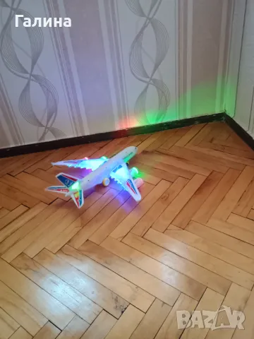 Музикален и светещ самолет, снимка 4 - Музикални играчки - 49652241