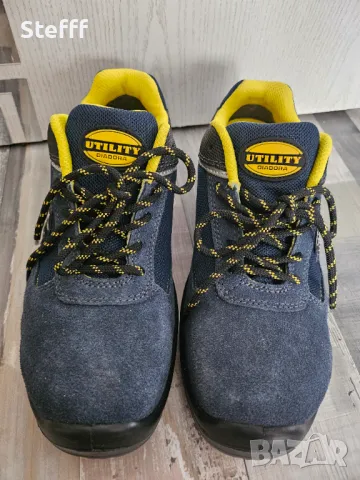 Ниски работни обувки, модел D-BLITZ S1P на DIADORA –