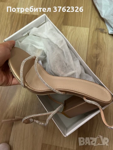 Дамски обувки с ток 