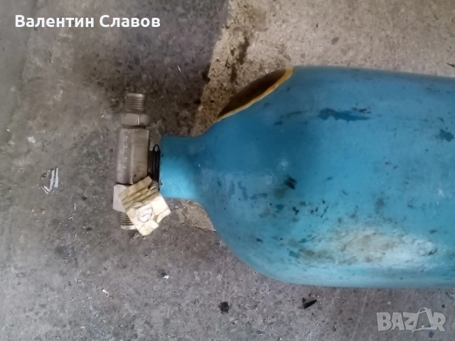 Кислородна бутилка 4 литра, снимка 2 - Други машини и части - 54192522
