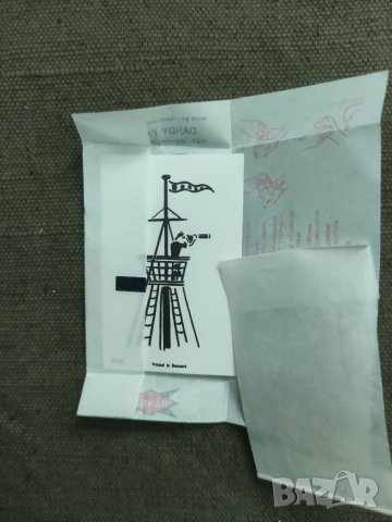 Продавам опаковка и стикер дъвка Dandy Skipper Tattoo Bubble Gum Sticker, снимка 3 - Други ценни предмети - 38070669