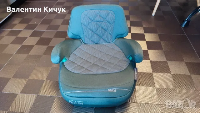 Седалка Isofix за кола за деца с височина от 125 см, зелено. Chipolino Safy. Абсолютно като ново., снимка 2 - Столчета за кола и колело - 56184253