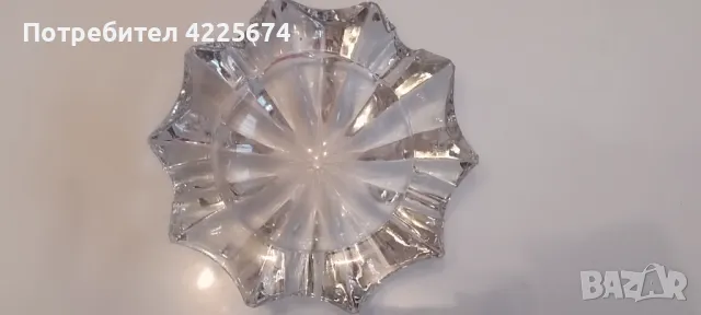 Продавам стъклен пепелник, снимка 3 - Декорация за дома - 49153781