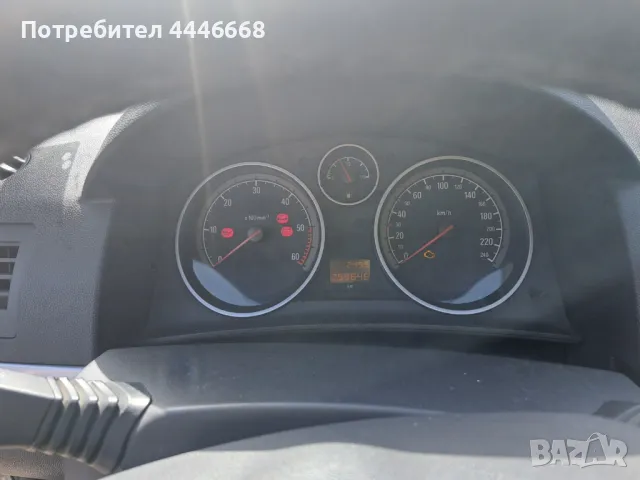 Опел Астра GTC, снимка 6 - Автомобили и джипове - 49922706