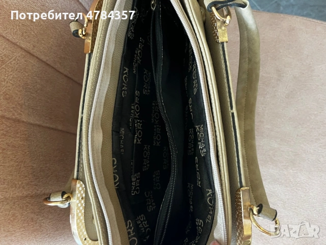 Дамска чанта Michael Kors, снимка 2 - Чанти - 54145054