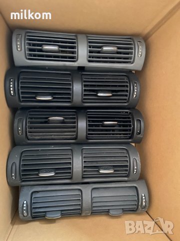 Интериорни духалки въздуховод мерцедес ц класа w203!, снимка 1