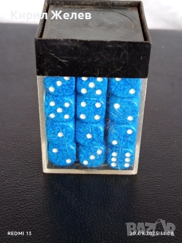 Блок от 36 броя шестранни зара с точково означение всеки зар е 12 mm. CHESSEX 27032