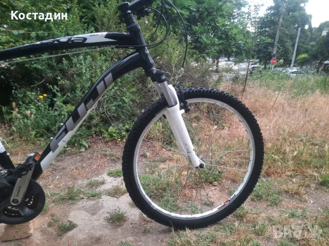 Планински велосипед Fuji Nevada 26 цола, снимка 3 - Велосипеди - 55816591
