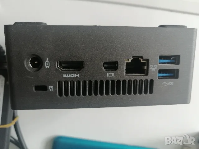 Мини компютър GIGABYTE GB-4105, снимка 7 - Работни компютри - 55715472