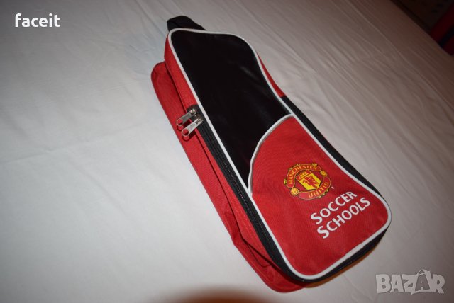 Manchester United - Official product - 100% ориг. чантичка / Манчестър Юнайтед, снимка 2 - Чанти - 31170399