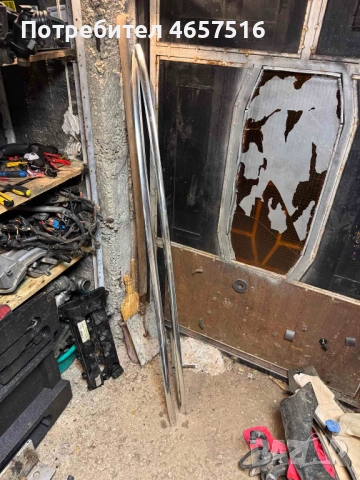 Релси(рейлинг) за таван Ауди Audi A6 4k C8 само за 300лв. 4k9860021 4k9860022, снимка 2 - Части - 52522124