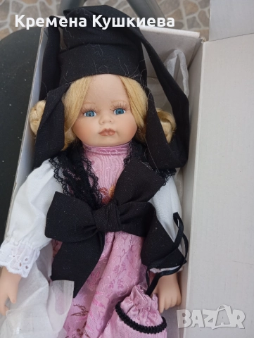 Колекционерска порцеланова кукла с кутия , снимка 3 - Колекции - 52443147