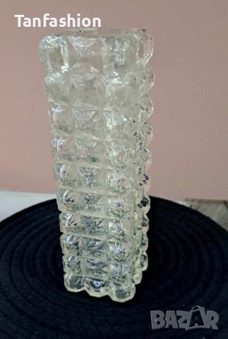 нежна кристална ваза, снимка 1 - Аксесоари за кухня - 42868101