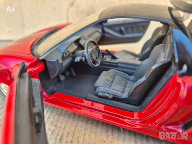 Honda NSX 1:18 Revell червен Хонда НСХ Acura, снимка 7 - Колекции - 53877369