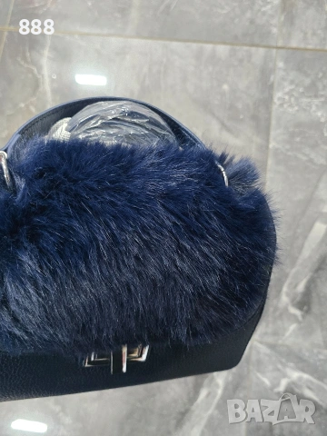 дамска чанта , снимка 2 - Чанти - 53006593