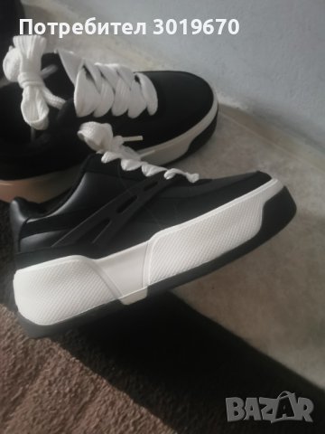 Обувки, снимка 2 - Дамски ежедневни обувки - 44456283