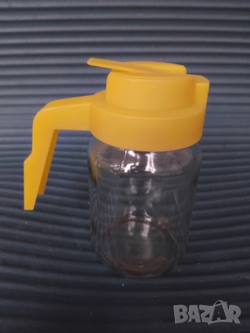 Буркан с дръжка и дозатор за мед или др., снимка 3 - Други - 51961254