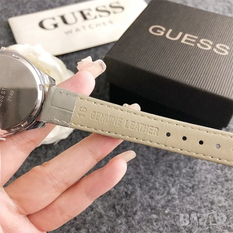 Дамски ръчен часовник Guess с кожена верижка, снимка 11 - Дамски - 52221048