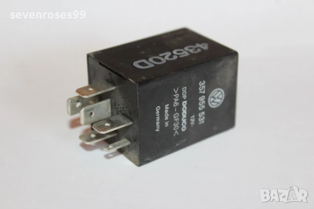 Реле VW Audi  99  357955531, снимка 2 - Части - 51306297