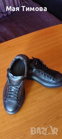Дамски сникърси Alexander McQueen , снимка 3 - Маратонки - 38285506