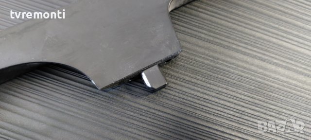 оригинална стойка телевизор Samsung, модел UE32N5372AU, снимка 2 - Стойки, 3D очила, аксесоари - 40192126