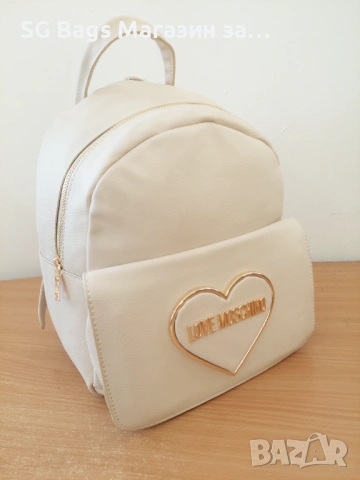 Moschino дамска чанта тип раница дамска раница код 123, снимка 10 - Раници - 48479826