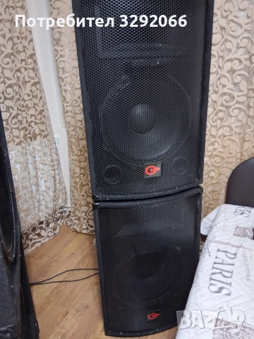 музика 2 15 инча и 2 бас каси и стъпало Behringer Km 1700, снимка 5 - Тонколони - 52659602