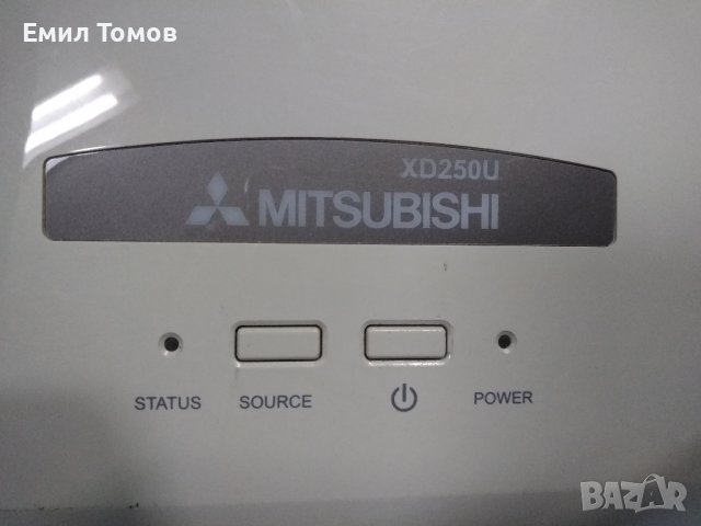Проектор Mitsubishi XD250U, снимка 2 - Плейъри, домашно кино, прожектори - 39197402