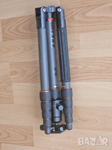 Карбонов ултра компактен статив Rollei Compact Traveler No. 1 Carbon