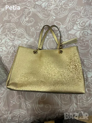 Дамски чанти, снимка 4 - Чанти - 47739537