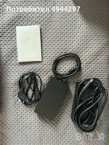 Microsoft surface Dock 2