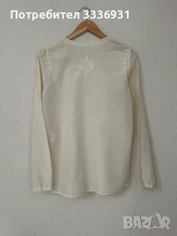 Страхотен топ/туника от копринена смес с бродерия, снимка 2 - Корсети, бюстиета, топове - 49846034