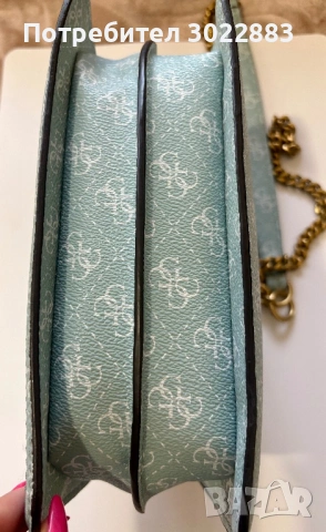 Оригинална чанта Guess, снимка 8 - Чанти - 54264224