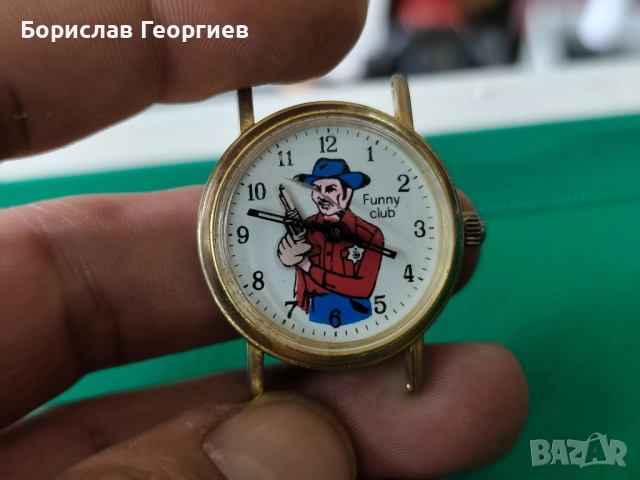 Стар анимиран часовник