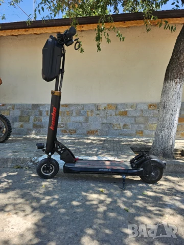 Тротинетка  + подарък чантичка, снимка 8 - Скутери и тротинетки - 51238290