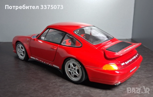 Porsche 911 Carrera RS 993 1/18 UT model , снимка 3 - Колекции - 52499568