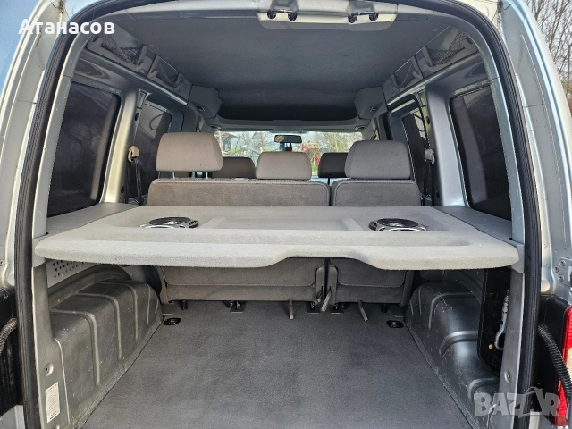 VW Caddy Life 1.9 TDi 2005 , снимка 5 - Автомобили и джипове - 52796719