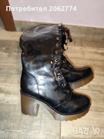 Дамски ботуши лачени, снимка 2 - Дамски ботуши - 49239353