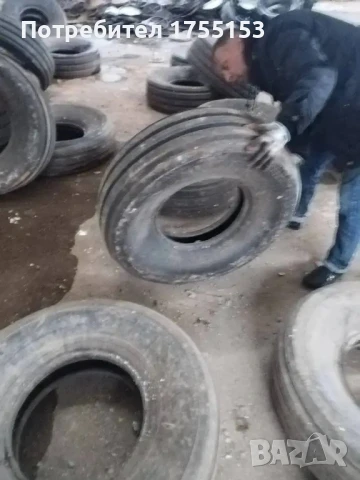 Гуми 12-16  С Леки пукнатини от страни, снимка 2 - Гуми и джанти - 50873483