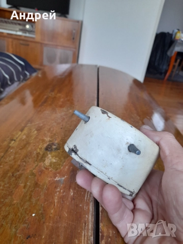 Стар часовник,будилник Mauthe, снимка 6 - Антикварни и старинни предмети - 52282188