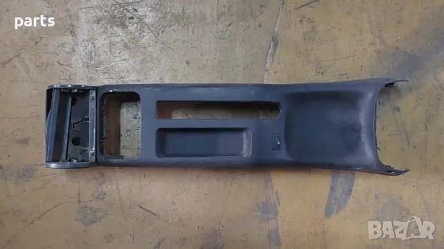 Панел Ръчна Спирачка VW Голф 4 (1), снимка 2 - Части - 48235713