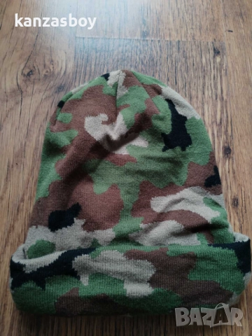 caterpillar cap - страхотна зимна шапка , снимка 4 - Шапки - 52654535