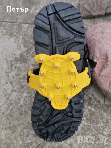 Продавам нови малки леки туристически котки за лед с 10 шипа, снимка 2 - Зимни спортове - 44474585