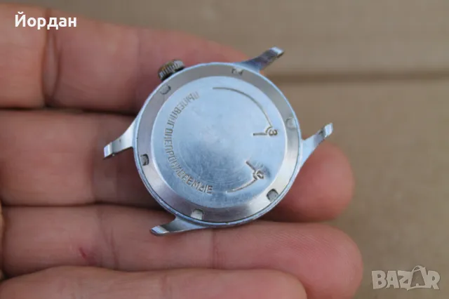 СССР мъжки часовник ''Сатурн'', снимка 5 - Мъжки - 47305897