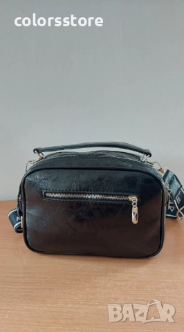 Черна чанта Guess/SG82p, снимка 3 - Чанти - 51741617